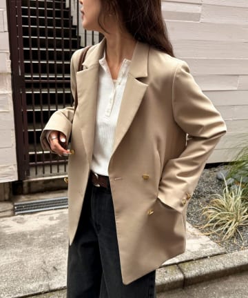 FREDY & GLOSTER(フレディ アンド グロスター) 【3サイズ展開/オンオフ使える】ダブルブレストジャケット