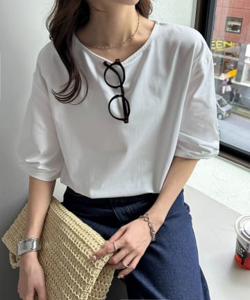 DISCOAT(ディスコート) 【WEB限定】袖ギャザーボーダーTシャツ