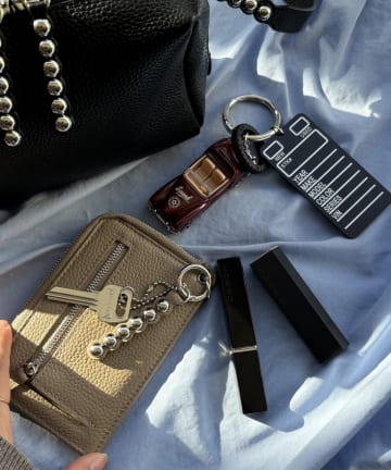 ear PAPILLONNER(イア パピヨネ) カーディーラーチャーム