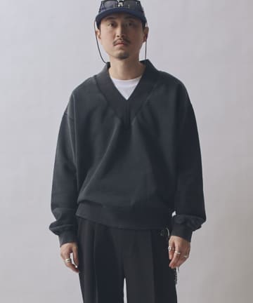 Lui's(ルイス) クリーンスノーウォッシュVネックスウェット