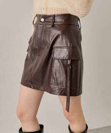 mline(エムライン) [mline]エナメル ミニスカート