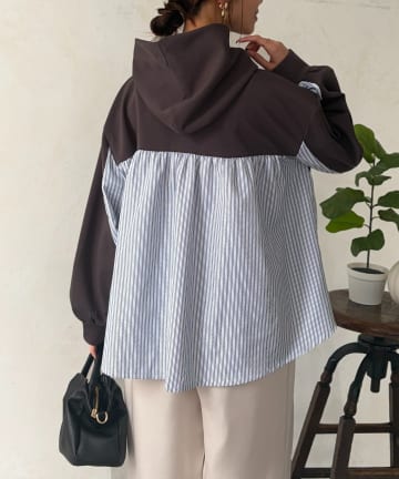 Chez toi(シェトワ) ダンボールBACKストライプ切替パーカー