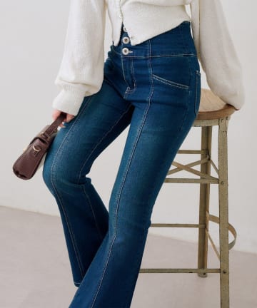 Remind me and forever(リマインドミーアンドフォーエバー) 後レースアップフレアパンツ