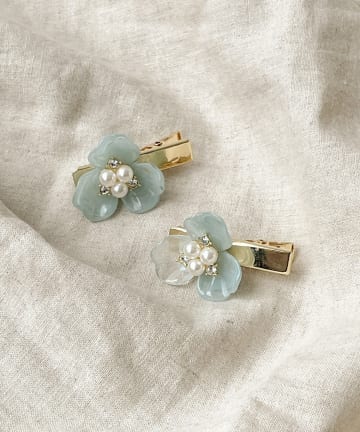 3COINS(スリーコインズ) マーブルフラワークリップ2個セット／KIDS