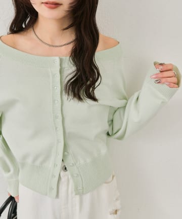 mystic(ミスティック) ワイドネッククリアボタンカーディガン