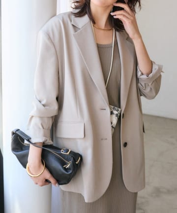 RIVE DROITE(リヴドロワ) 予約【こなれ感抜群/接触冷感機能付き】ワイドショルダージャケット