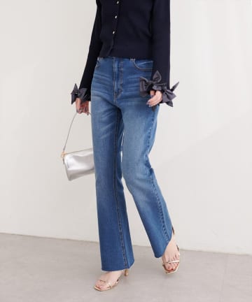 natural couture(ナチュラルクチュール) セルフカットストレートデニムフレアパンツ