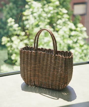 La boutique BonBon(ラブティックボンボン) 【雨の日にも安心】PVCかごバッグ