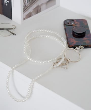 OUTLET(アウトレット) 【Kastane】パールスマホショルダー