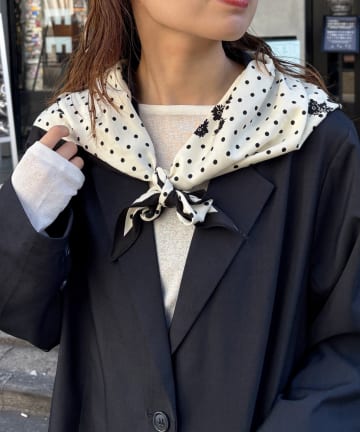 Lattice(ラティス) ドットトライアングルスカーフ