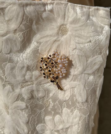 Lattice(ラティス) 【オケージョン】パールフラワーブローチ