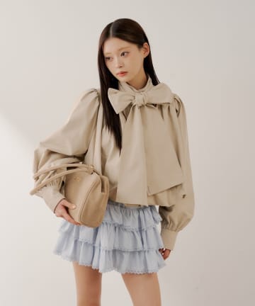 Chico(チコ) 【SALON by Chico】ショート丈バルーントレンチコート