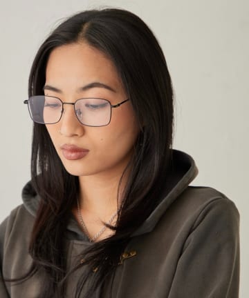 WHO’S WHO gallery(フーズフーギャラリー) メタルフレームグラス