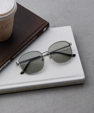 COLONY 2139(コロニー トゥーワンスリーナイン) オーバルメタルサングラス