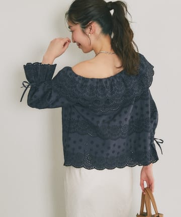 La boutique BonBon(ラブティックボンボン) 【最強愛され】スカラップレースワンショルブラウス