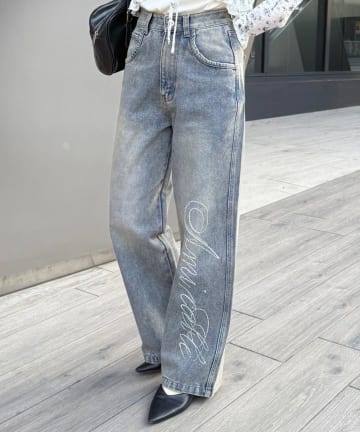 Remind me and forever(リマインドミーアンドフォーエバー) キラキラロゴバギーデニム