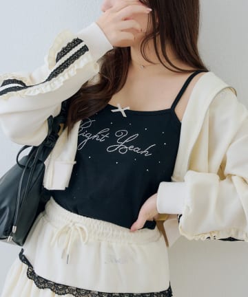 Remind me and forever(リマインドミーアンドフォーエバー) 【カップ付きで便利】ラインストーンロゴカップ付キャミ