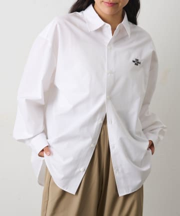 COLONY 2139(コロニー トゥーワンスリーナイン) TWOONETHREENINE 刺繍長袖シャツ