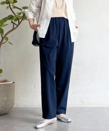 un dix cors(アンディコール) 360度ストレッチテーパードパンツ