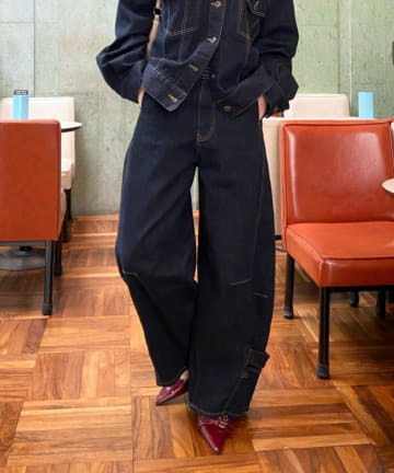 RAY CASSIN(レイカズン) 【SET UPで着られる！】バレルデザインデニムパンツ