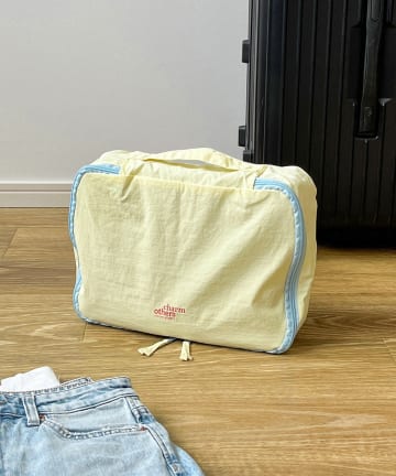 3COINS(スリーコインズ) 衣類収納バッグ：M