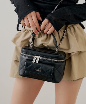 Chico(チコ) ミニポケット付きミニキルティングバッグ