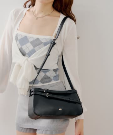 Chico(チコ) ベルトデザイン横長ボストンバッグ