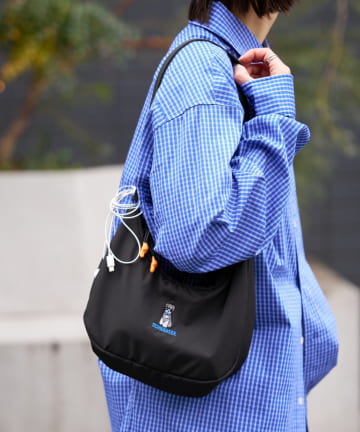 CIAOPANIC TYPY(チャオパニックティピー) 【ユニセックス】犬刺繍ロゴミニショルダーバッグ