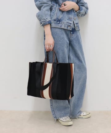 FREDY & GLOSTER(フレディ アンド グロスター) マルチストライプスクエアトートバッグ