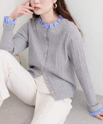 natural couture(ナチュラルクチュール) フリルレイヤード風ケーブルカーディガン