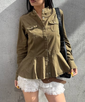 WHO’S WHO gallery(フーズフーギャラリー) ミリタリーペプラムブラウス