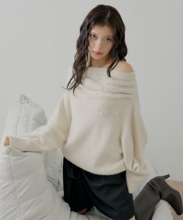 OUTLET(アウトレット) 【Chico】ビジュー付きアンゴラオフショルニット