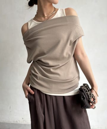 DOUDOU(ドゥドゥ) 【WEB限定】ドレープレイヤードトップス