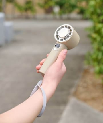 BIRTHDAY BAR(バースデイバー) 〈風量調節10段階〉ナトリウムイオン電池搭載冷却プレート付ハンディーファン