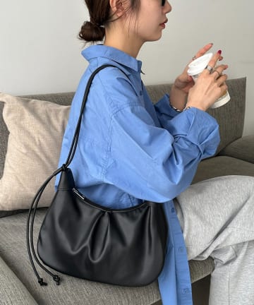 DISCOAT(ディスコート) 2WAYタックコンビショルダーバッグ