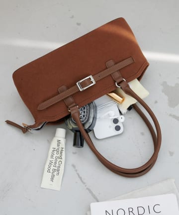 DISCOAT(ディスコート) ベルト使いコンビバッグ