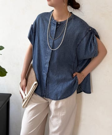 Chez toi(シェトワ) パウダー加工デニムドルマンブラウス