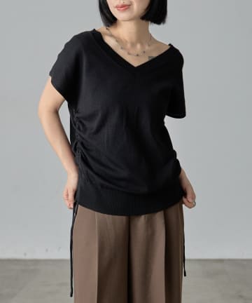 -goocy-(グーシー) サイドシャーリングVネックプルオーバー