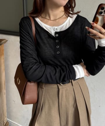 Thevon.(ゼヴォン) シアーリブヘンリーネックプルオーバー