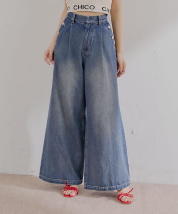OUTLET(アウトレット) 【Chico】ボタンデザインハイウエストワイドデニム