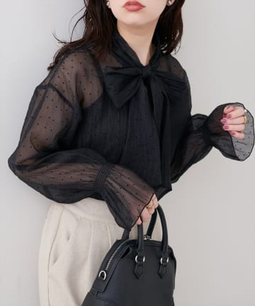 natural couture(ナチュラルクチュール) シアーボウタイブラウス