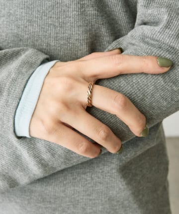 ear PAPILLONNER(イア パピヨネ) 《スターリングシルバー使用》3色コンビリング