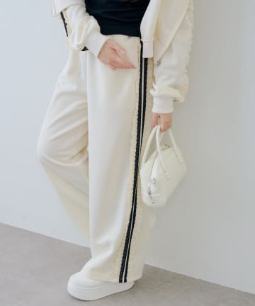 NICE CLAUP / OLIVE des OLIVE OUTLET(ナイスクラップ  / オリーブ デ オリーブ アウトレット) 【continuer】【セットアップ】トラックレースパンツ