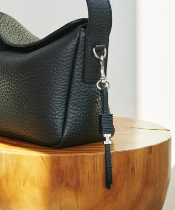 IACUCCI(イアクッチ) 【coming soon】ブリーノ チャーム CERVO