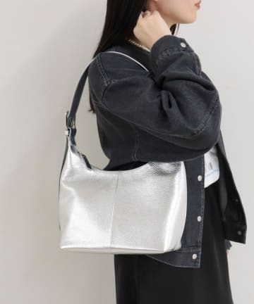 FREDY & GLOSTER(フレディ アンド グロスター) 【BEAURE/ビュレ】バックルアジャストワンハンドルバッグ