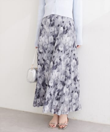 natural couture(ナチュラルクチュール) ニュアンス柄フレアスカート