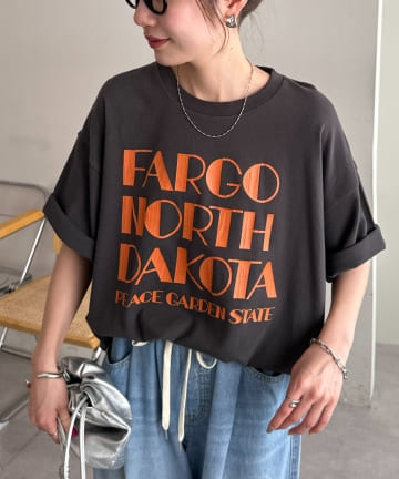 DISCOAT(ディスコート) 【Enlude】ヒビワレロゴヴィンテージライクT《ユニセックス》