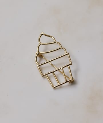 ear PAPILLONNER(イア パピヨネ) スイーツブローチ