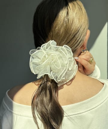 Lattice(ラティス) ビッグフリルシュシュ