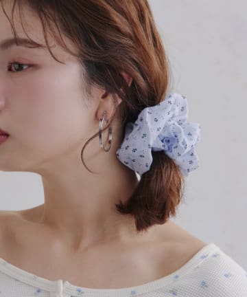 Lattice(ラティス) 小花柄シュシュ